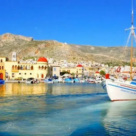 Casa de Férias Comfortable House In Mirties With Terrace And Parking