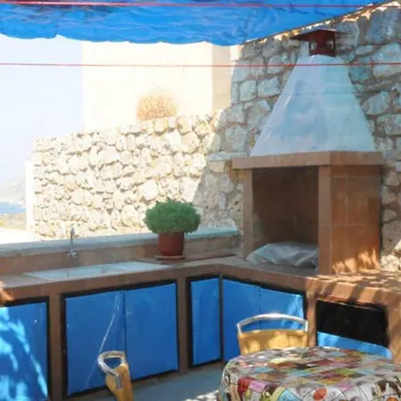 Дом отдыха Comfortable House In Mirties With Terrace And Parking *