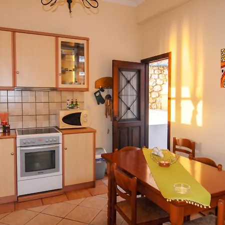 Comfortable House In Mirties With Terrace And Parking Prázdninový dům *