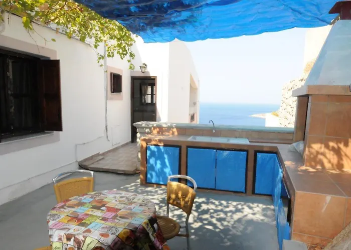 Comfortable House In Mirties With Terrace And Parking * Myrties